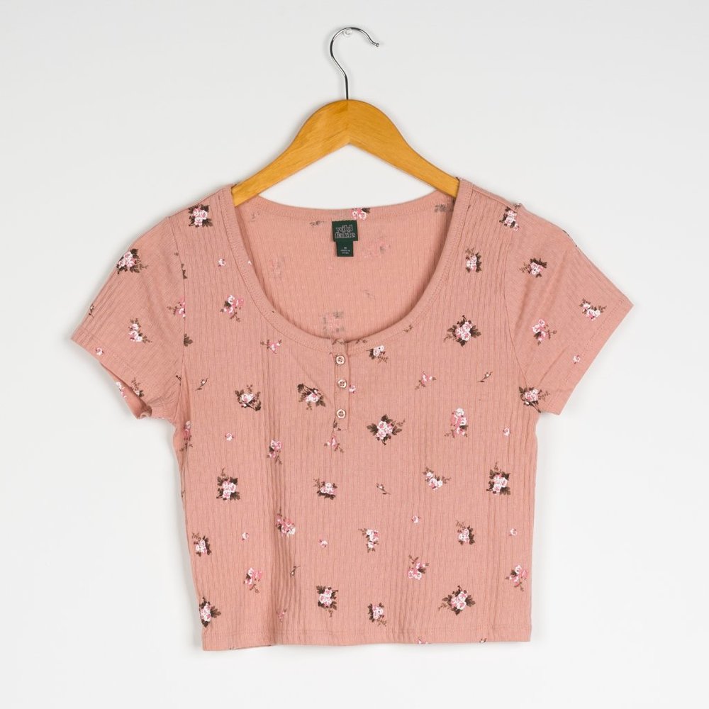 Women's Wild Fable Pink Floral Short Sleeve Henley Scoop Neck Top - Medium